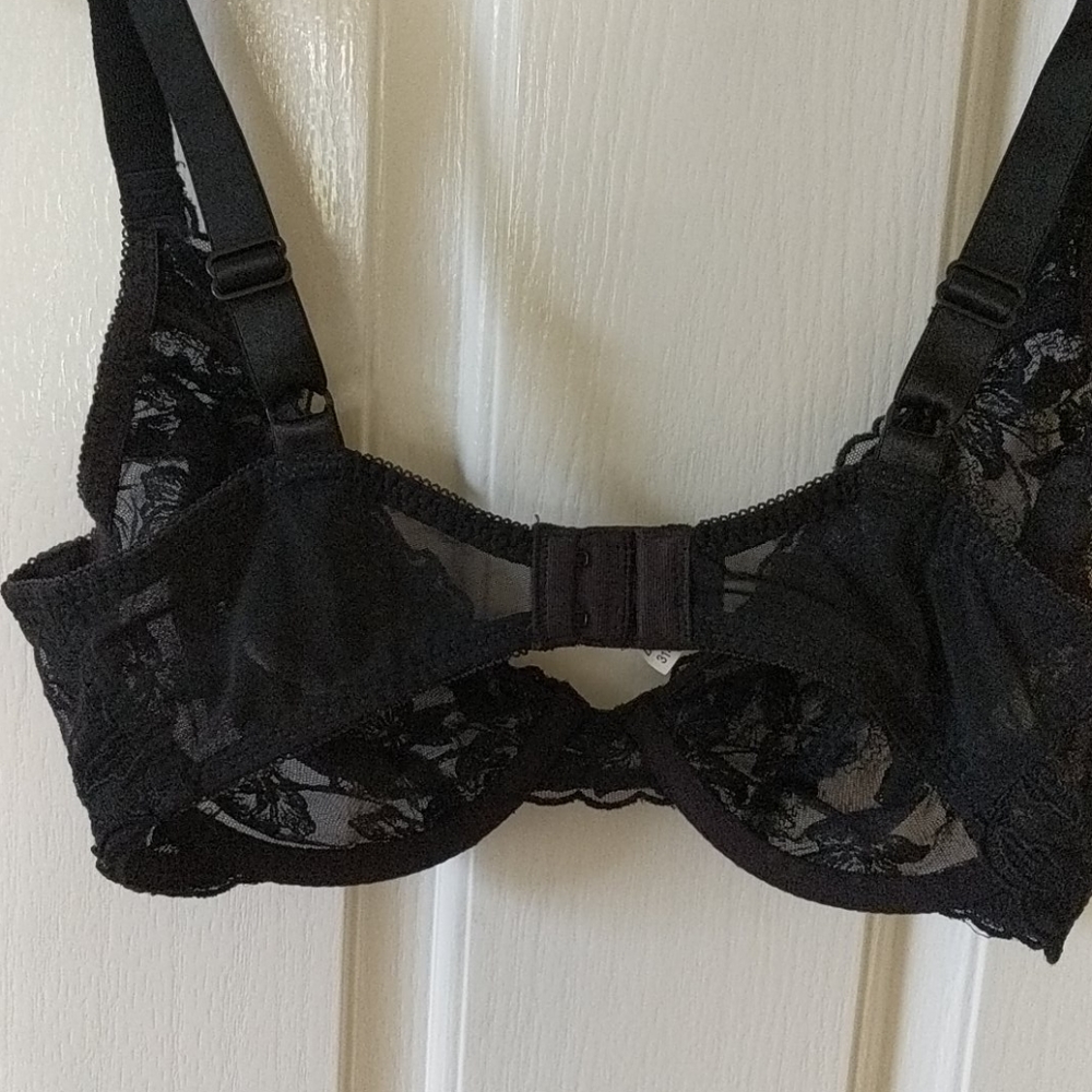 Bra - Picture 3 of 3